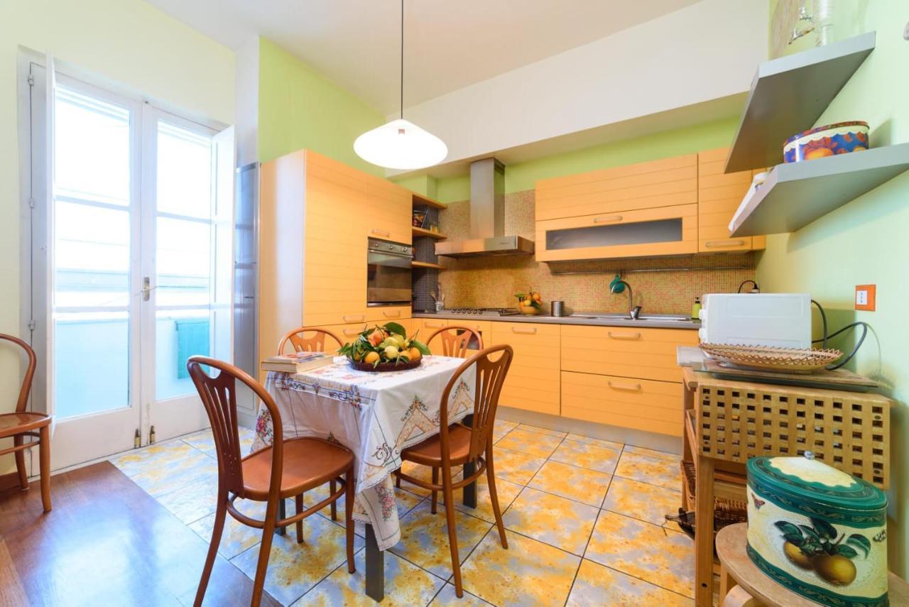La Camelia Apartment Sorrento Dış mekan fotoğraf